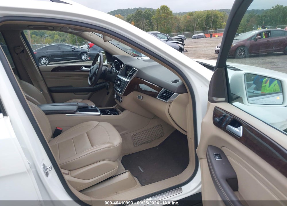2015 MERCEDES-BENZ ML 350 4MATIC VIN: 4JGDA5HB9FA470513