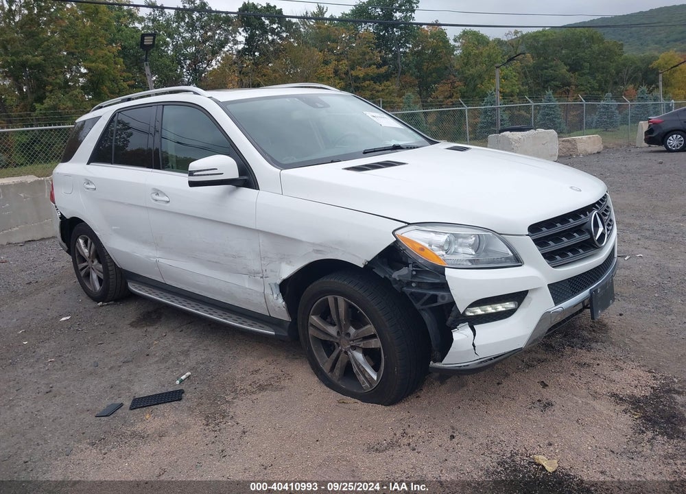 2015 MERCEDES-BENZ ML 350 4MATIC VIN: 4JGDA5HB9FA470513