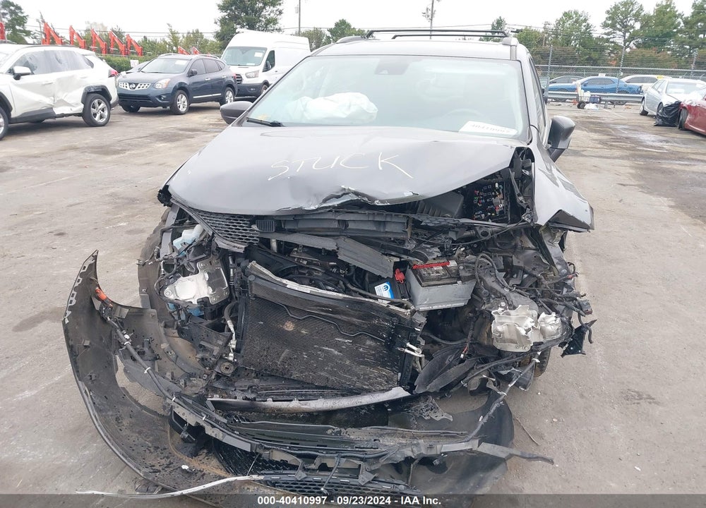 2017 CHRYSLER PACIFICA TOURING L PLUS VIN: 2C4RC1EG1HR722380