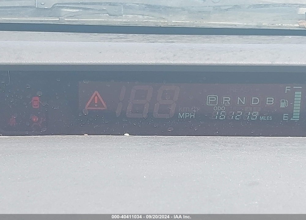 2001 TOYOTA PRIUS BASE (ECVT) VIN: JT2BK12U010036709