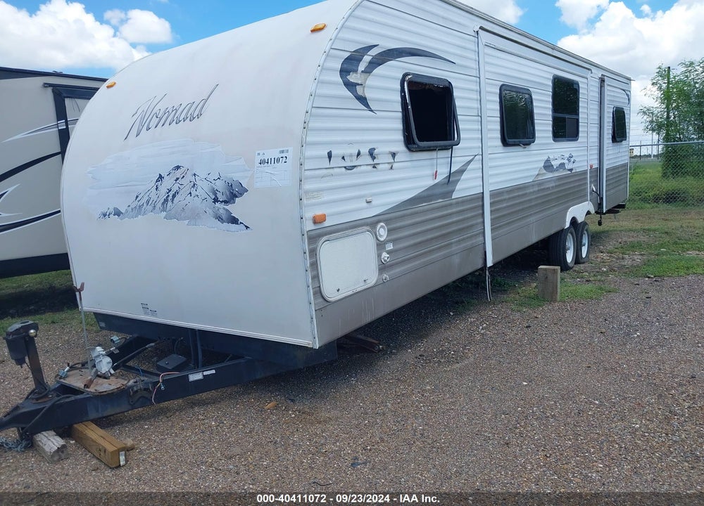 2013 SKYLARK NOMAD VIN: 1SE200R28DF000224