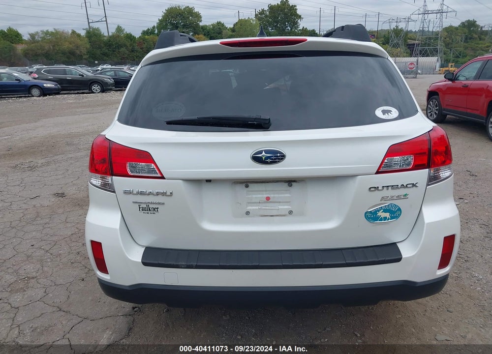 2014 SUBARU OUTBACK 2.5I LIMITED VIN: 4S4BRBPCXE3244833