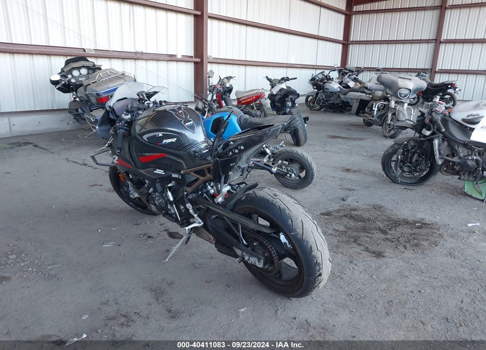 2022 BMW S 1000 RR VIN: WB10E230XN6F18808