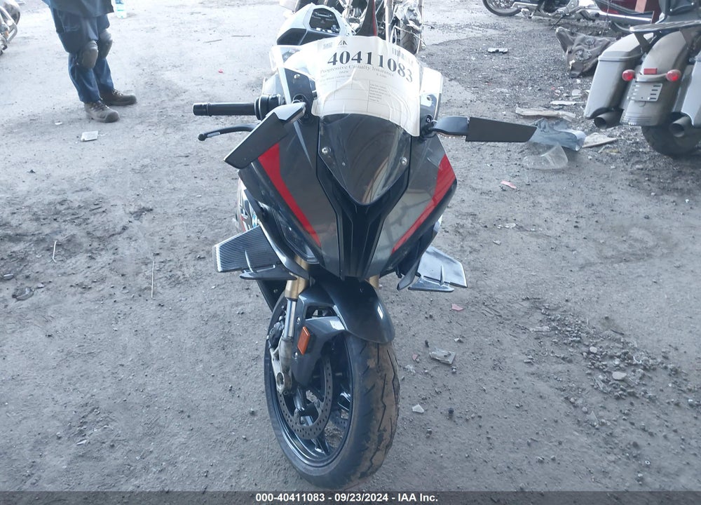 2022 BMW S 1000 RR VIN: WB10E230XN6F18808