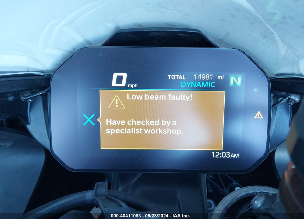 2022 BMW S 1000 RR VIN: WB10E230XN6F18808