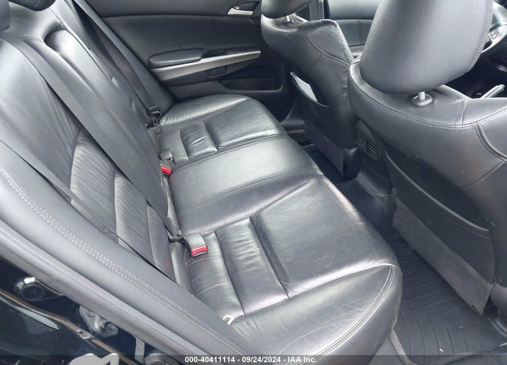 2010 HONDA ACCORD 2.4 EX-L VIN: 1HGCP2F82AA128593