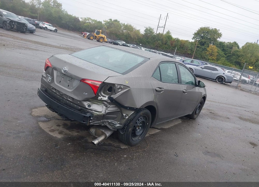 2018 TOYOTA COROLLA LE VIN: 2T1BURHE5JC093249