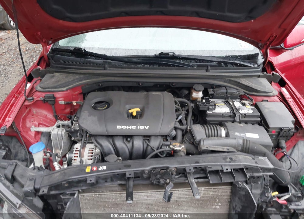 2017 HYUNDAI ELANTRA LIMITED VIN: KMHD84LF2HU225327