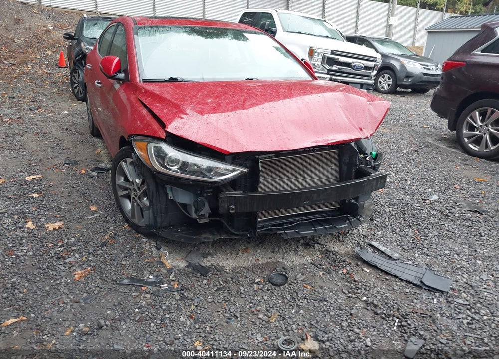 2017 HYUNDAI ELANTRA LIMITED VIN: KMHD84LF2HU225327