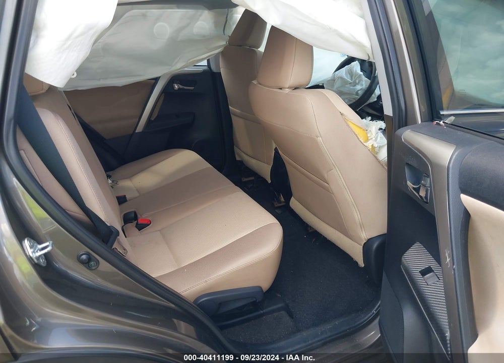 2015 TOYOTA RAV4 VIN: 2T3WFREV3FW198045