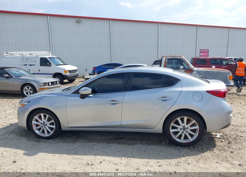 2017 MAZDA 3 TOURING VIN: JM1BN1V79H1104417