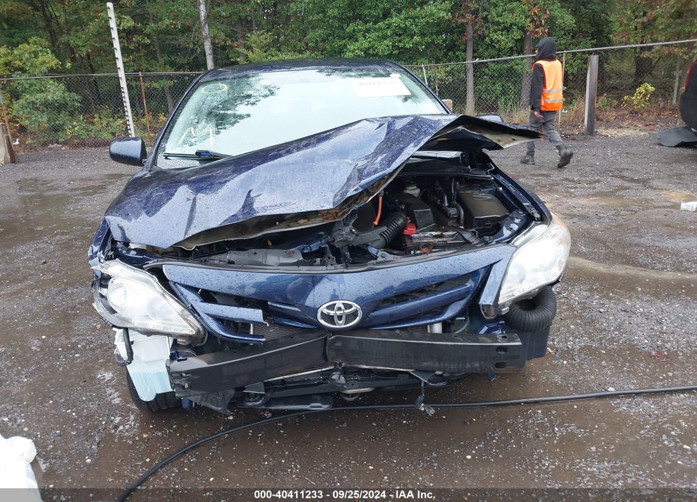 2011 TOYOTA COROLLA LE VIN: 2T1BU4EE9BC728787