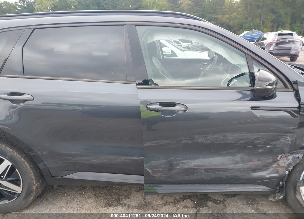 2021 KIA SORENTO EX VIN: 5XYRHDLF2MG060028