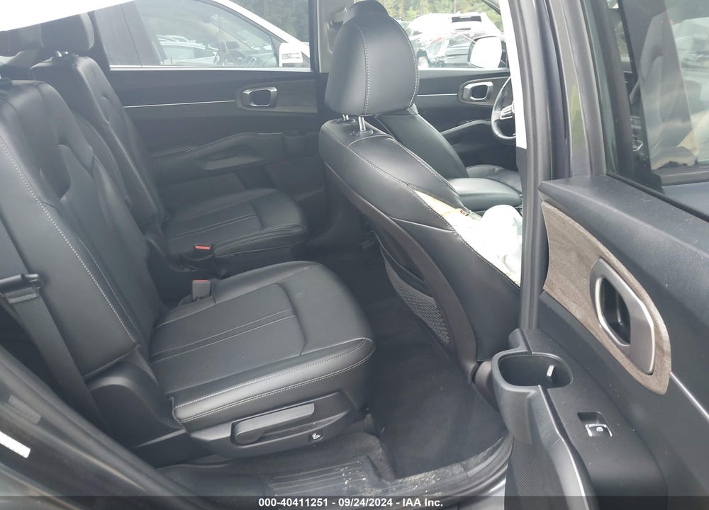 2021 KIA SORENTO EX VIN: 5XYRHDLF2MG060028
