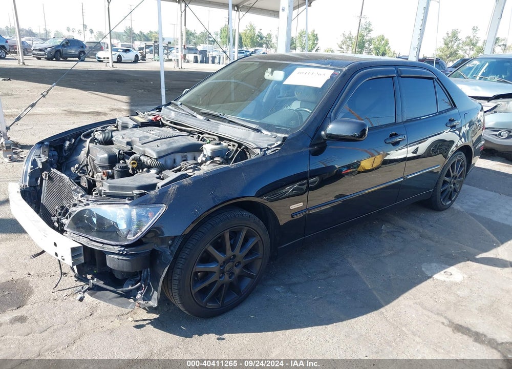 2004 LEXUS IS 300 VIN: JTHBD192X40088499