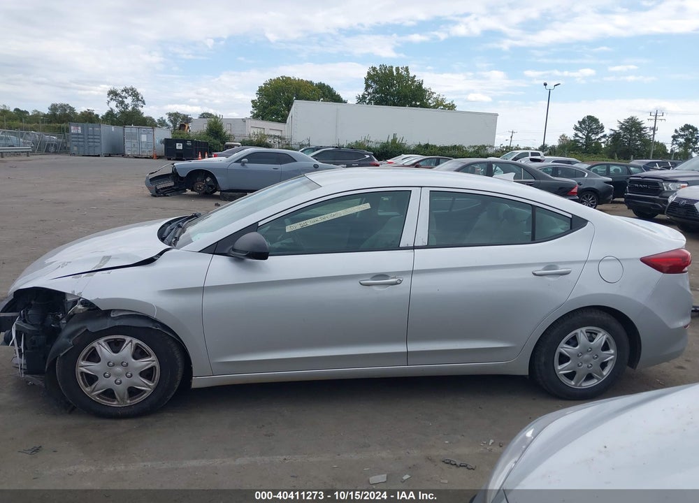 2017 HYUNDAI ELANTRA SE VIN: KMHD74LF5HU081257