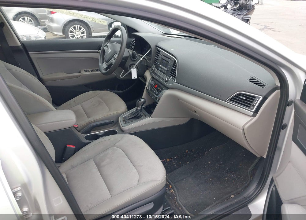 2017 HYUNDAI ELANTRA SE VIN: KMHD74LF5HU081257