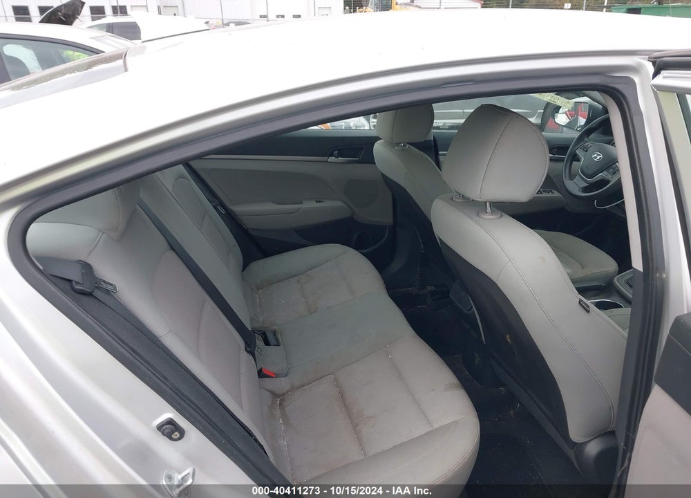 2017 HYUNDAI ELANTRA SE VIN: KMHD74LF5HU081257