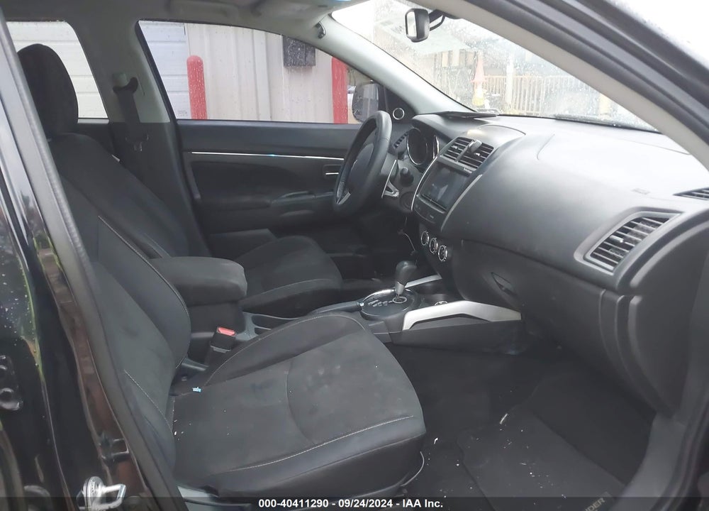 2014 MITSUBISHI OUTLANDER SPORT SE VIN: 4A4AP4AUXEE015987