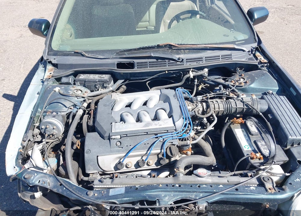 1998 HONDA ACCORD EX V6 VIN: 1HGCG1654WA056190