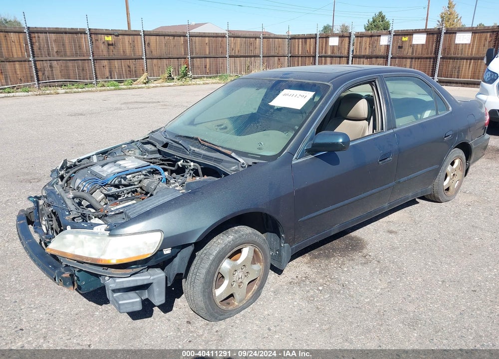 1998 HONDA ACCORD EX V6 VIN: 1HGCG1654WA056190