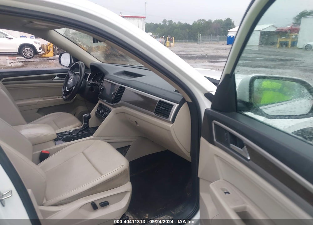 2018 VOLKSWAGEN ATLAS 3.6L V6 SEL VIN: 1V2MR2CA3JC543929