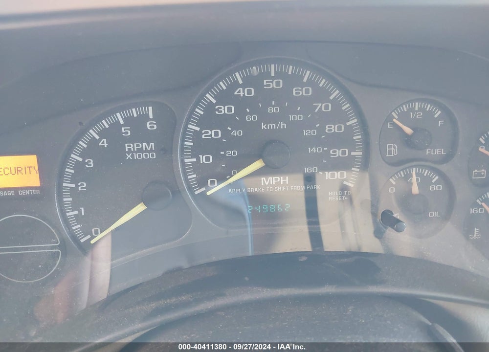 2001 GMC YUKON SLT VIN: 1GKEC13T21R151285