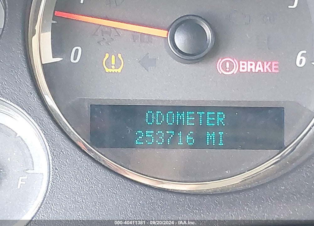 2007 GMC YUKON XL 1500 DENALI VIN: 1GKFK66877J212715