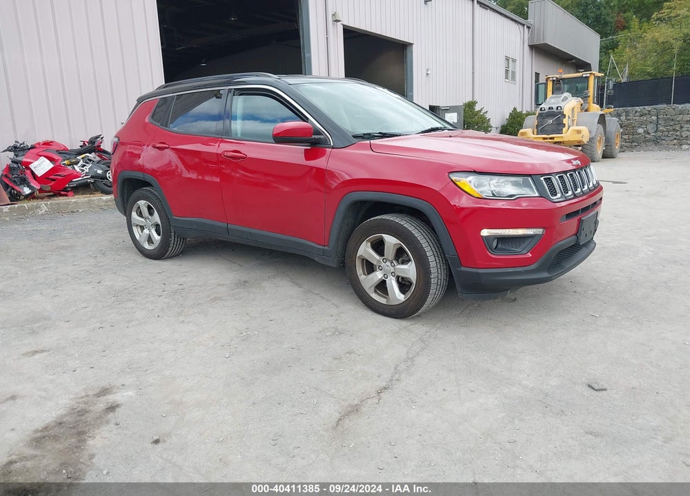 2018 JEEP COMPASS LATITUDE 4X4 VIN: 3C4NJDBB5JT252470