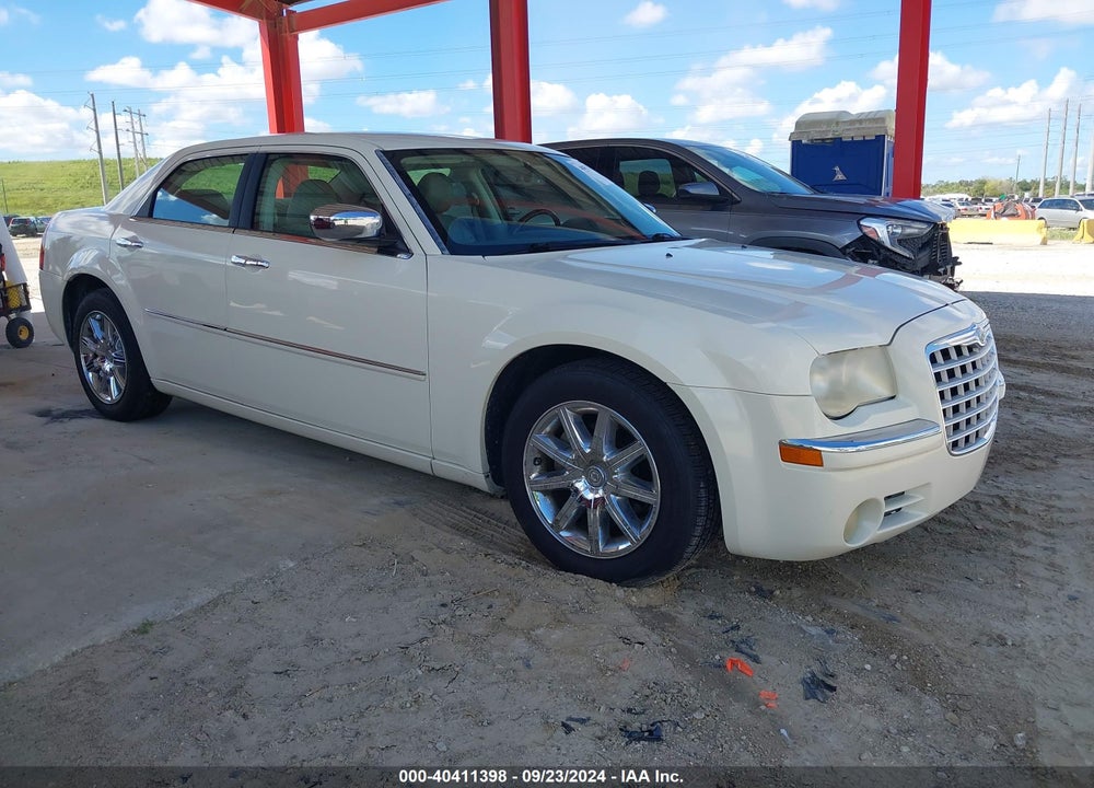 2009 CHRYSLER 300 LIMITED VIN: 2C3KA33VX9H557476