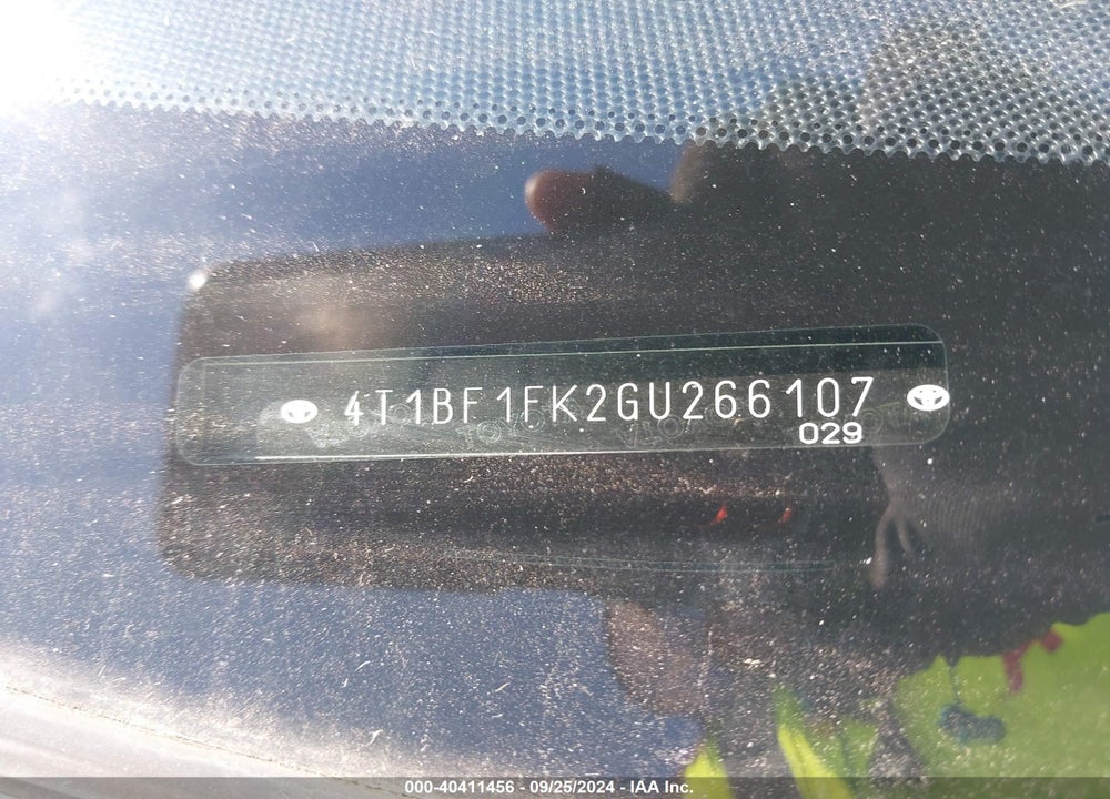 2016 TOYOTA CAMRY LE VIN: 4T1BF1FK2GU266107