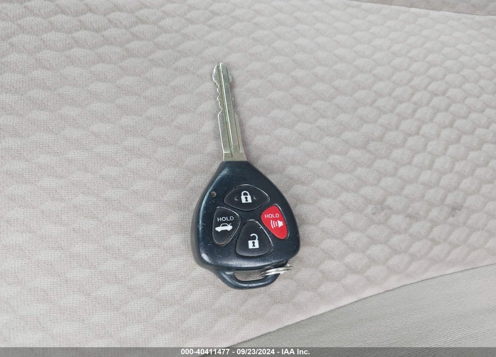 2011 TOYOTA CAMRY LE VIN: 4T1BF3EK3BU148721