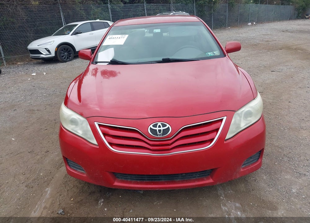 2011 TOYOTA CAMRY LE VIN: 4T1BF3EK3BU148721