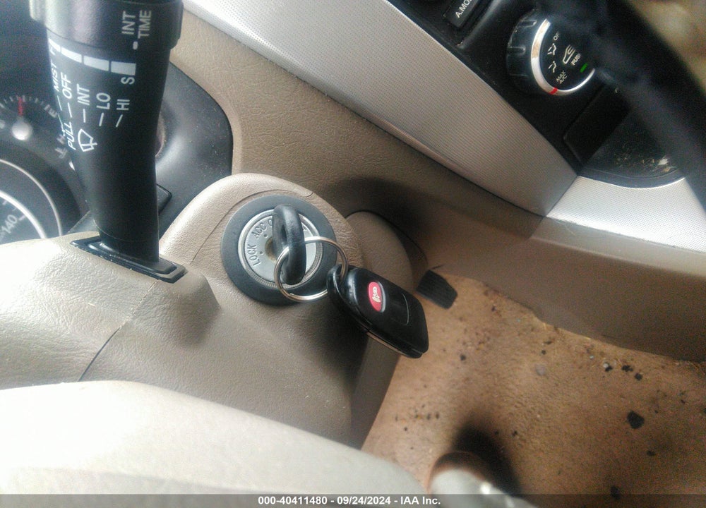 2006 HYUNDAI TUCSON GLS/LIMITED VIN: KM8JN12D16U443525
