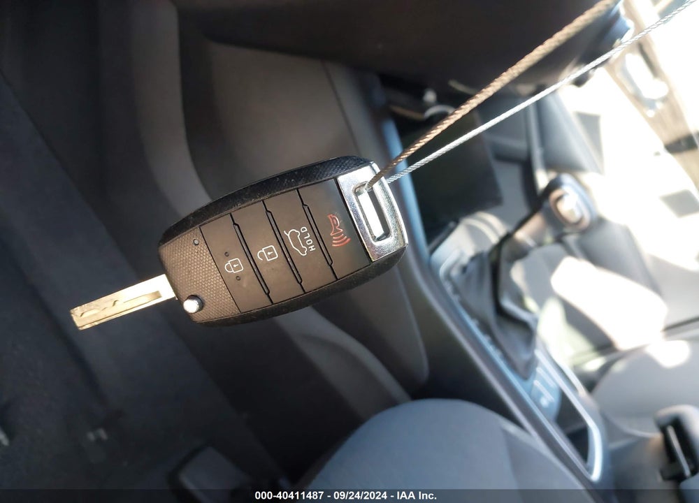 2020 KIA SORENTO 2.4L L VIN: 5XYPG4A33LG664740