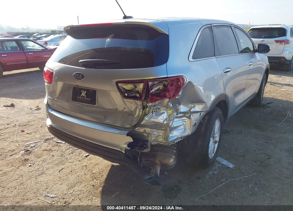 2020 KIA SORENTO 2.4L L VIN: 5XYPG4A33LG664740
