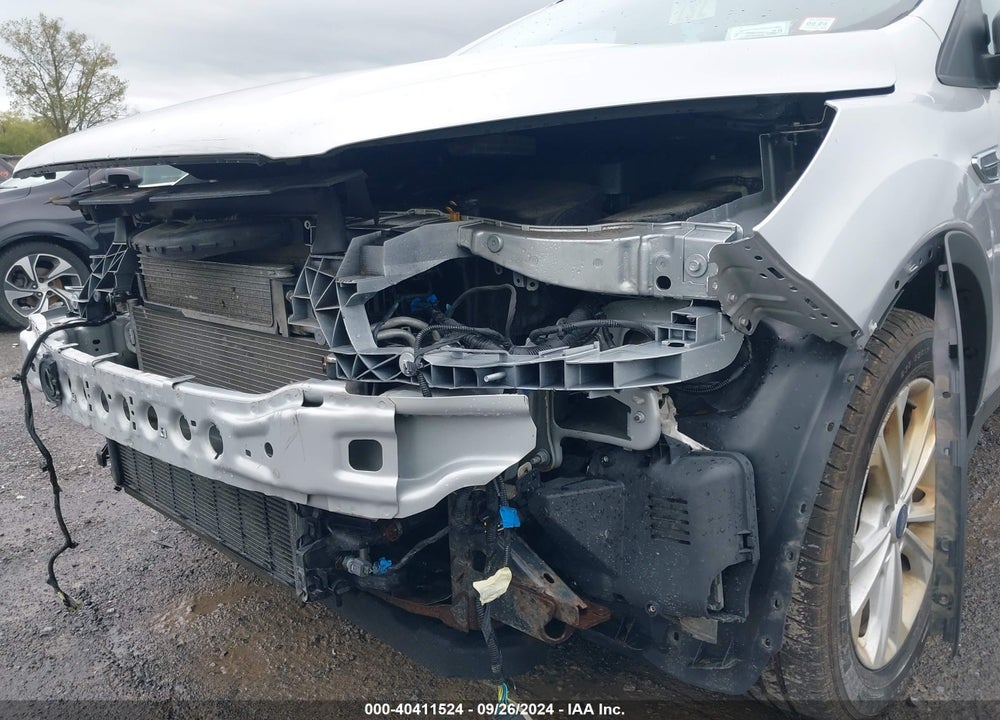 2018 FORD ESCAPE SE VIN: 1FMCU9GD6JUC37466