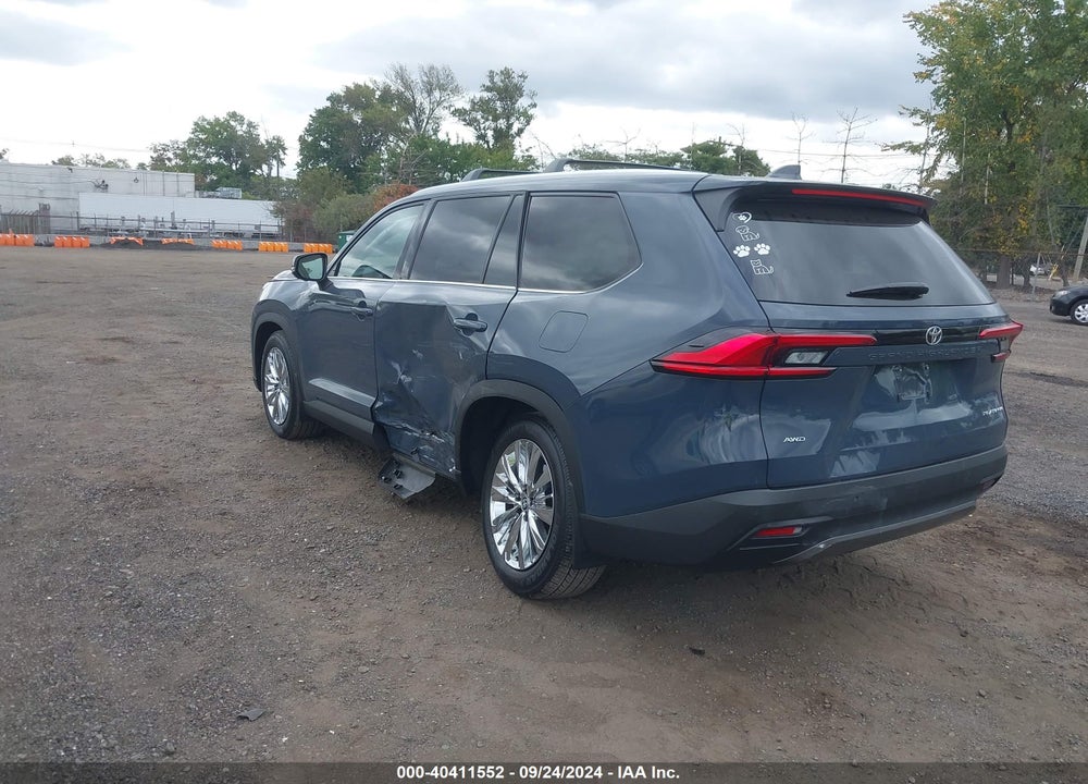 2024 TOYOTA GRAND HIGHLANDER PLATINUM VIN: 5TDAAAB57RS004072