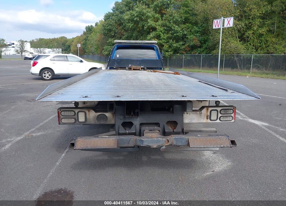 2017 RAM 5500 CHASSIS TRADESMAN/SLT VIN: 3C7WRNDL0HG547846