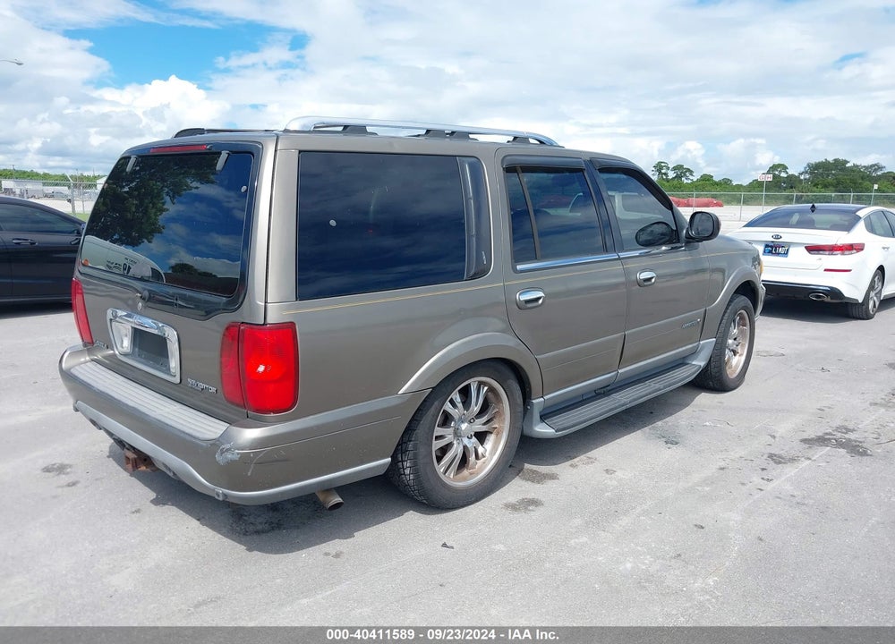 2001 LINCOLN NAVIGATOR VIN: 5LMFU28R51LJ15019