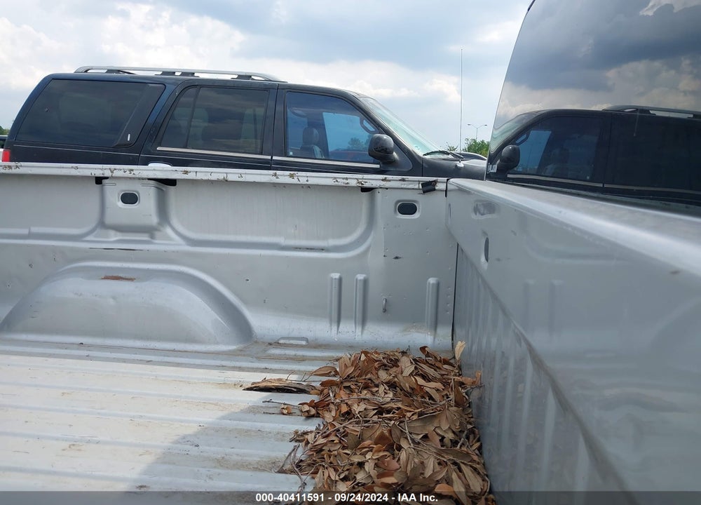 2011 CHEVROLET SILVERADO 1500 WORK TRUCK VIN: 1GCNCPEXXBZ214553