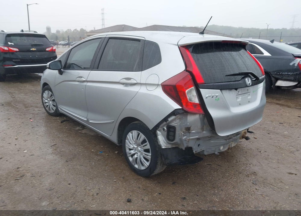2016 HONDA FIT LX VIN: JHMGK5H56GX014104