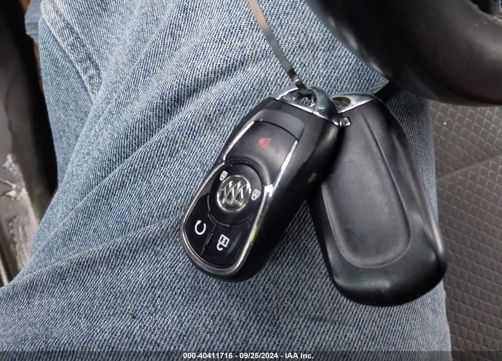 2021 BUICK ENCORE FWD PREFERRED VIN: KL4CJASB2MB323579