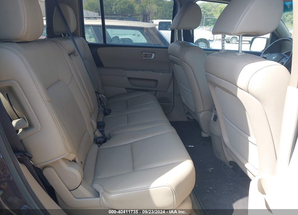 2014 HONDA PILOT EX-L VIN: 5FNYF3H51EB013643