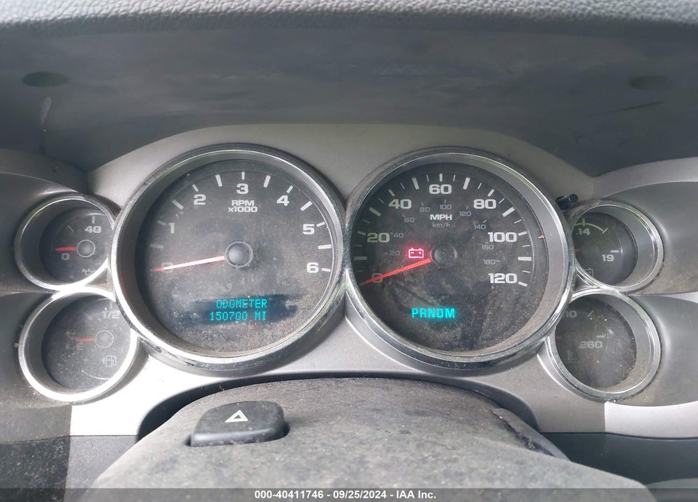 2011 CHEVROLET SILVERADO 1500 LT VIN: 3GCPKSE32BG344824
