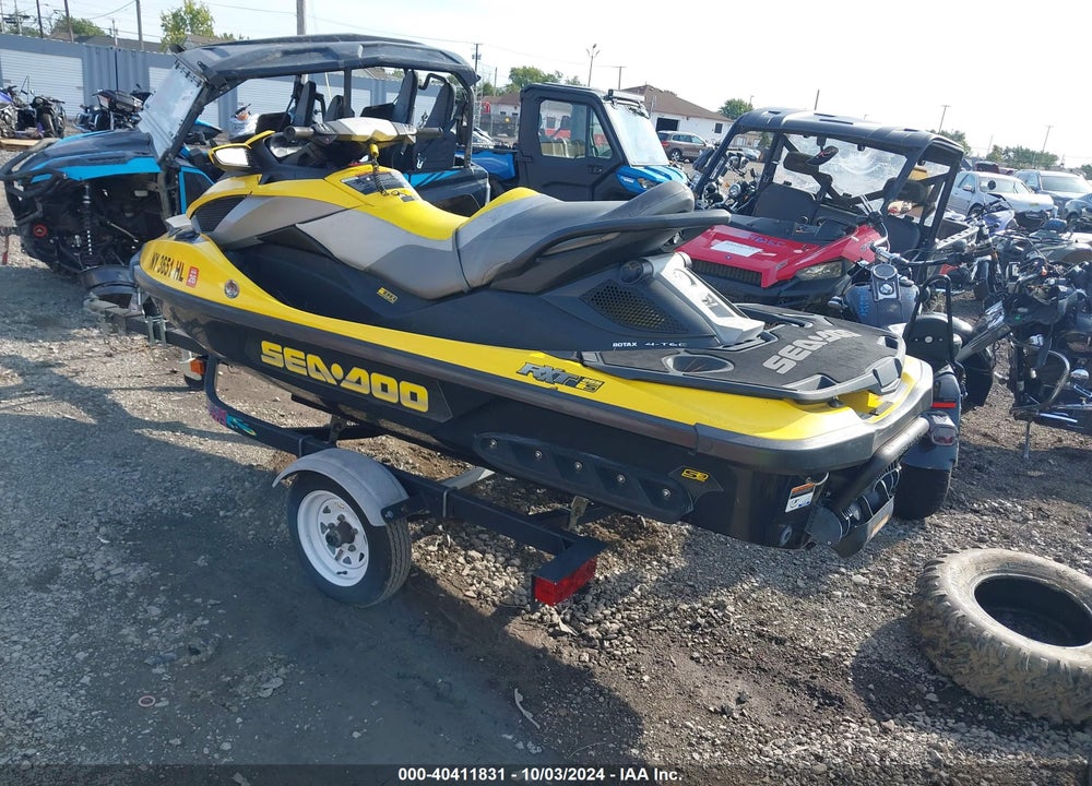 2009 SEADOO --- VIN: YDV51898E909