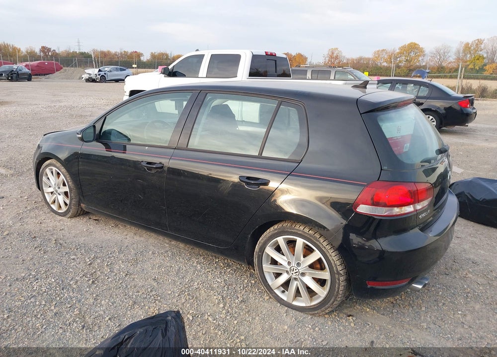 2011 VOLKSWAGEN GOLF TDI 4-DOOR VIN: WVWDM7AJ7BW144988