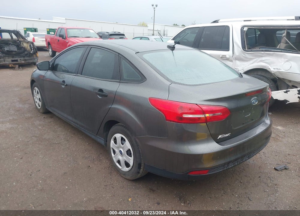2018 FORD FOCUS S VIN: 1FADP3E29JL229162