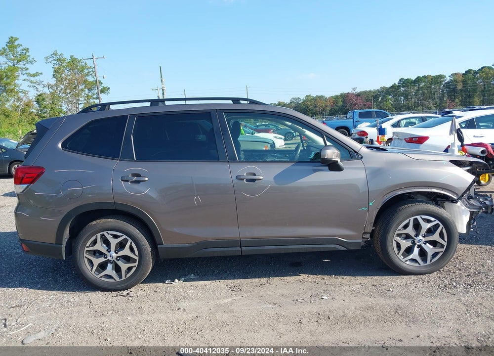2022 SUBARU FORESTER PREMIUM VIN: JF2SKAEC2NH461836