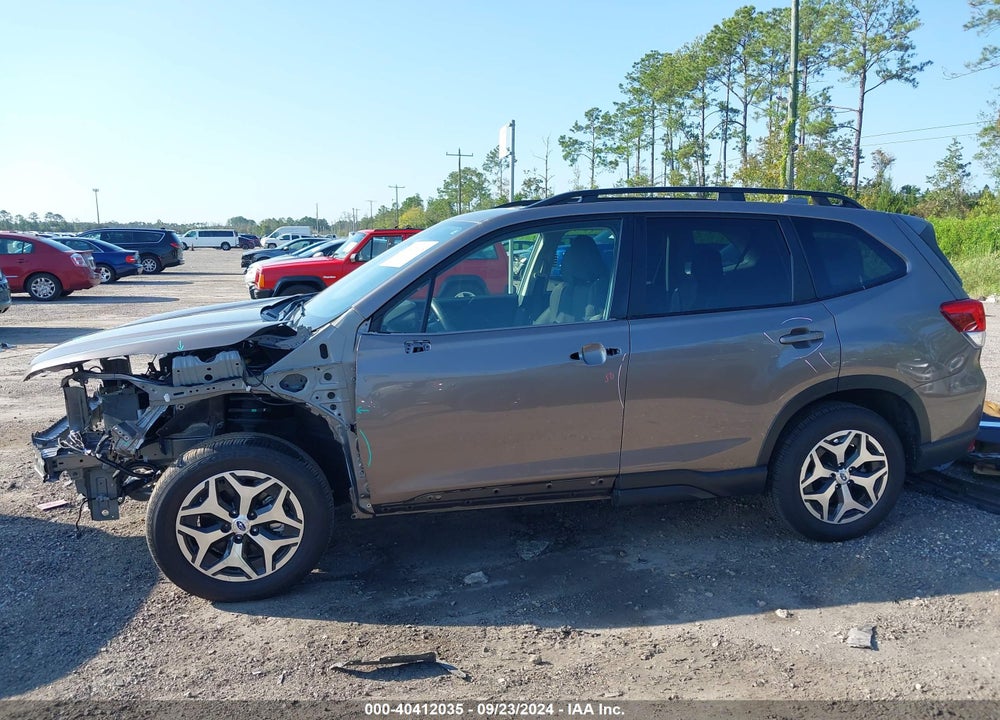 2022 SUBARU FORESTER PREMIUM VIN: JF2SKAEC2NH461836
